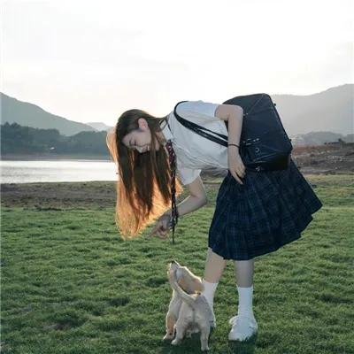水牛女孩 海报